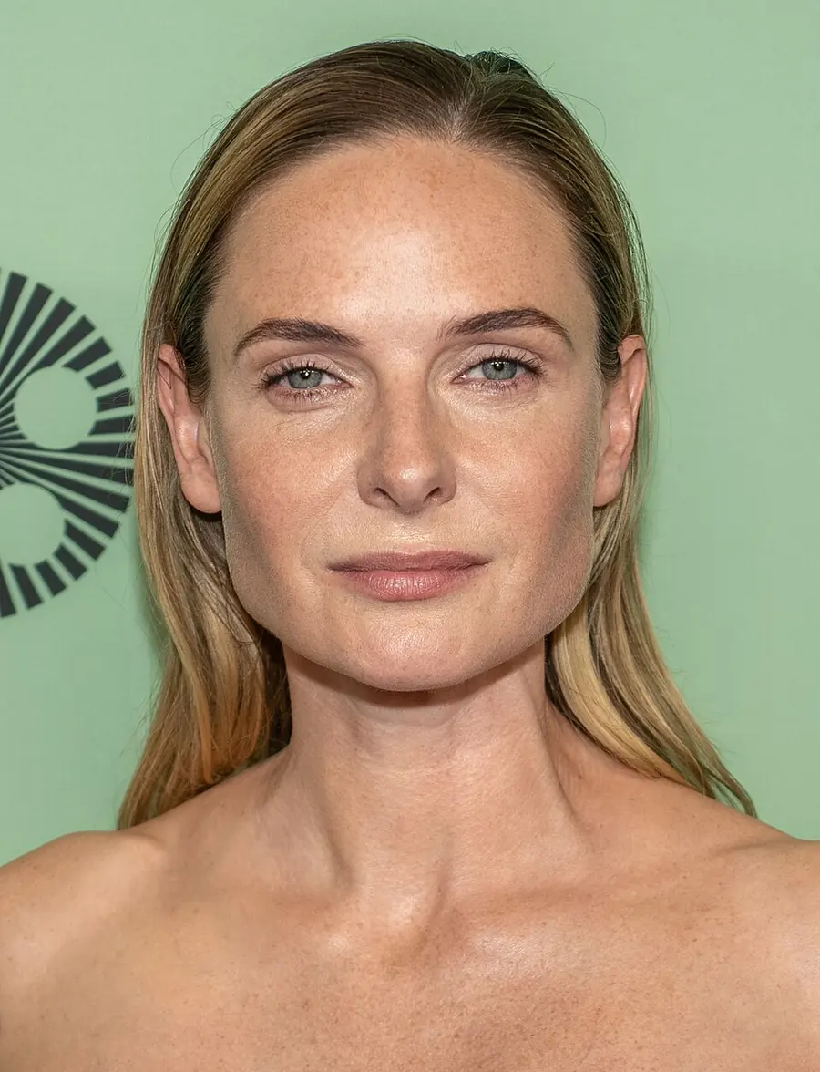 Rebecca Ferguson — Lady Jessica